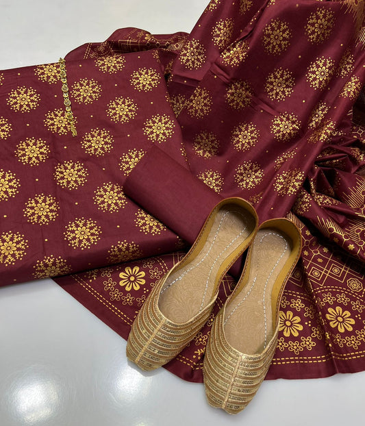 4pc Winter Banarsi Dress (Khussa Gift)